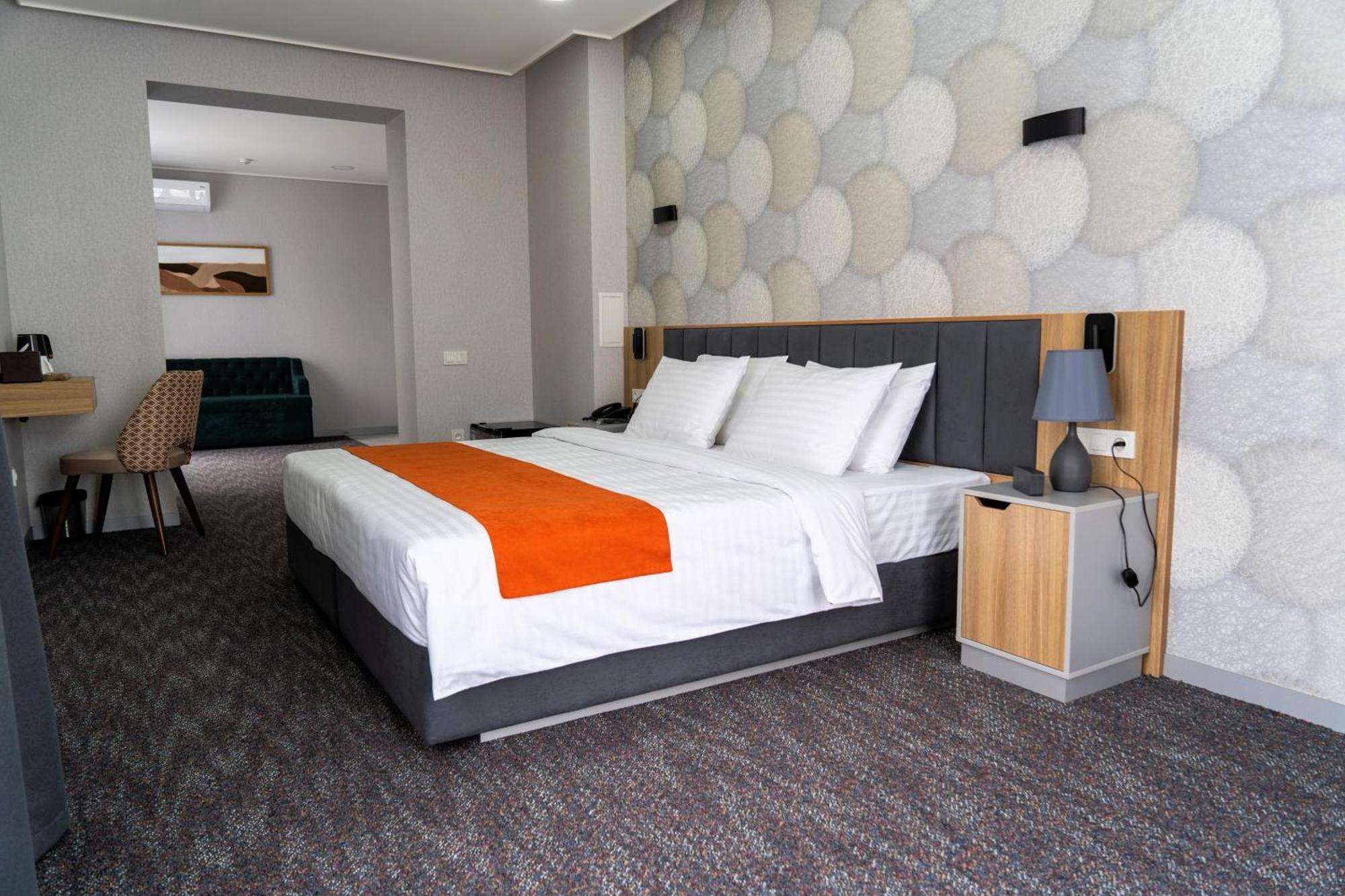 Nuovo Boutique Hotel Tashkent Bagian luar foto